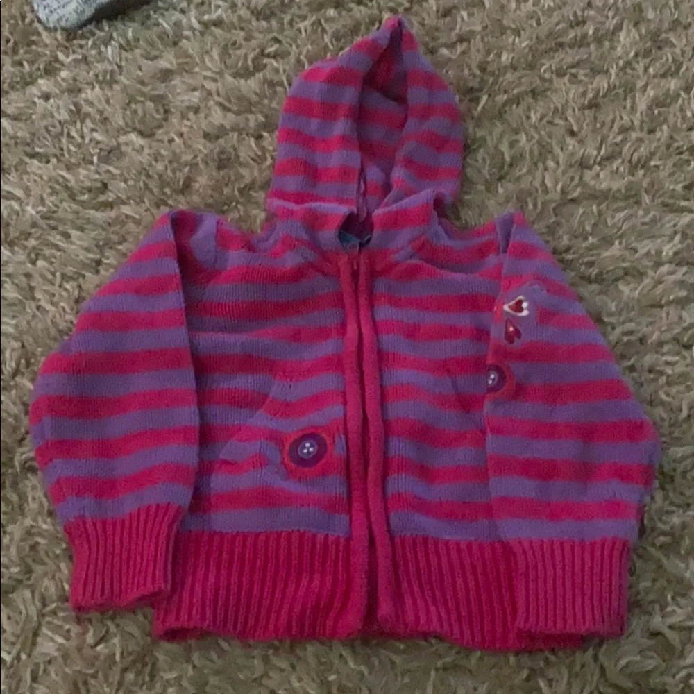 The children’s place hooded sweaters size 4t
